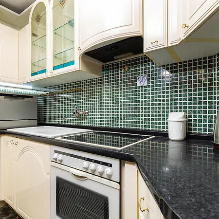 A Nostalgic Getaway In Plovdiv's Historic Quarter By Flat Mаnager Apartmán