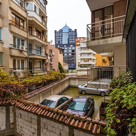 A Nostalgic Getaway In Plovdiv's Historic Quarter By Flat Mаnager 公寓 普罗夫迪夫
