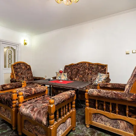 A Nostalgic Getaway In Plovdiv's Historic Quarter By Flat Mаnager شقة بلوفديف